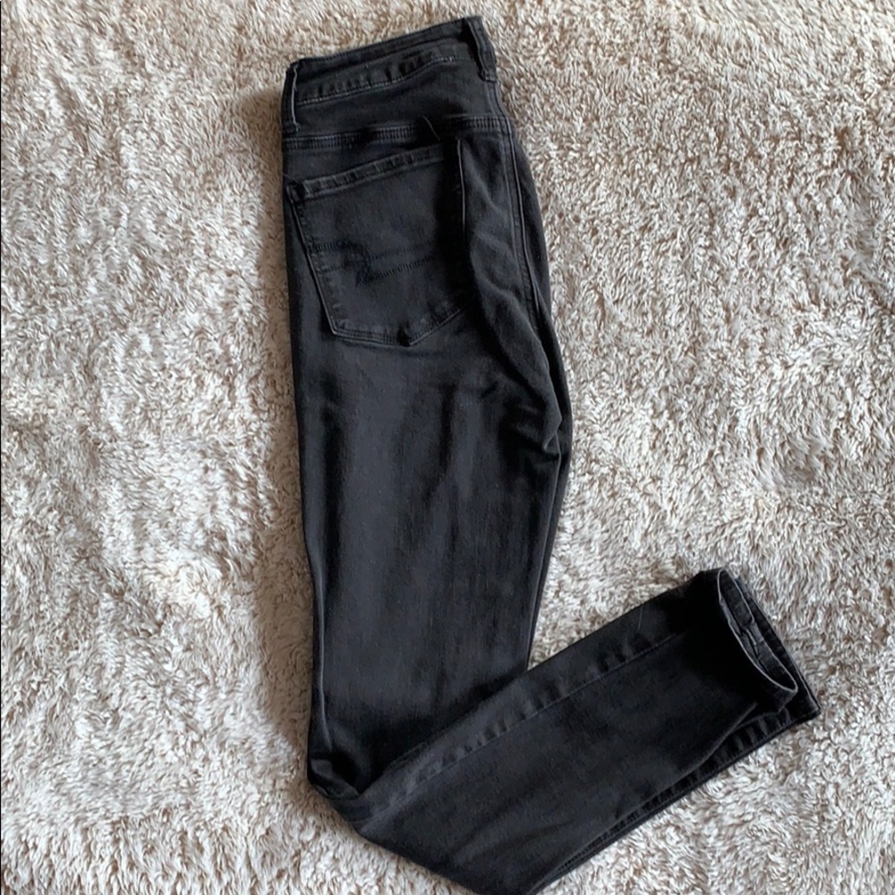 🍒American Eagle Black Jeans